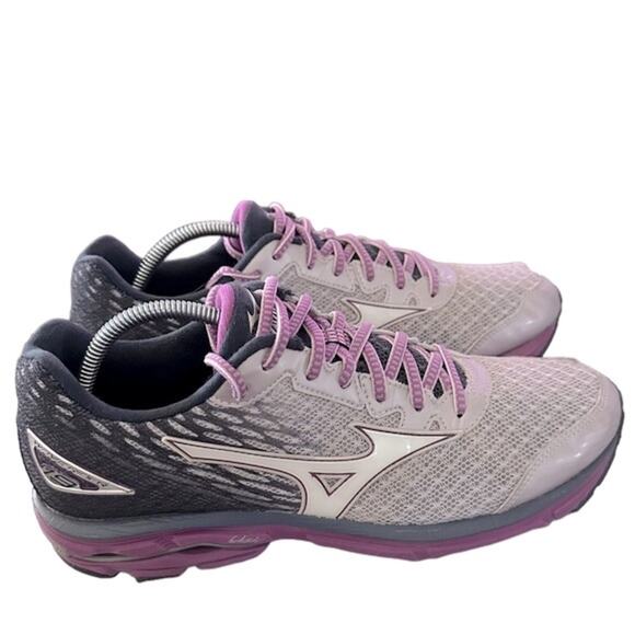 Mizuno athletic shoe wave rider 19 gray and purple size 10 - Picture 1 of 7